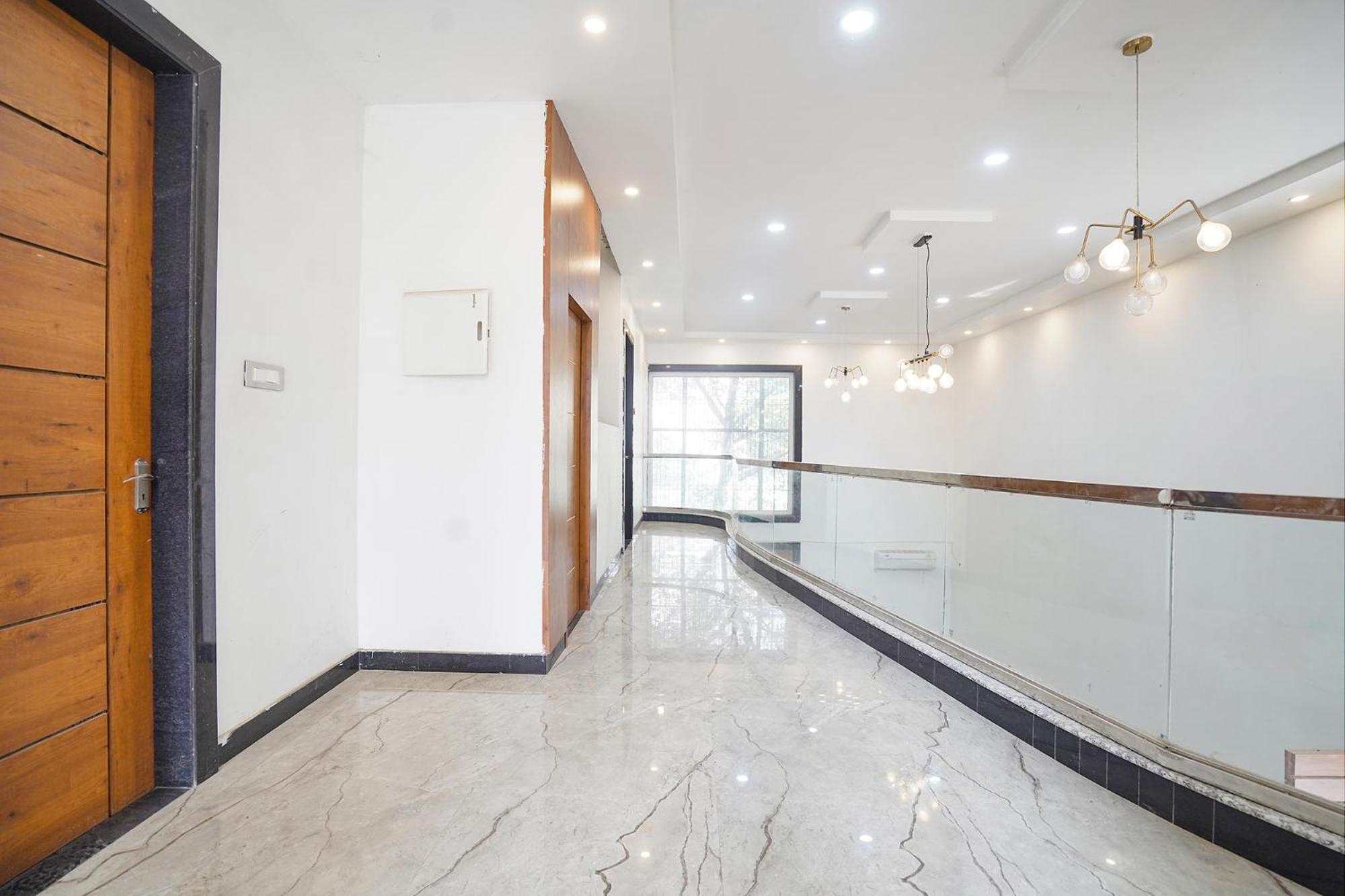 Fabhotel Villa De Benares Екстериор снимка